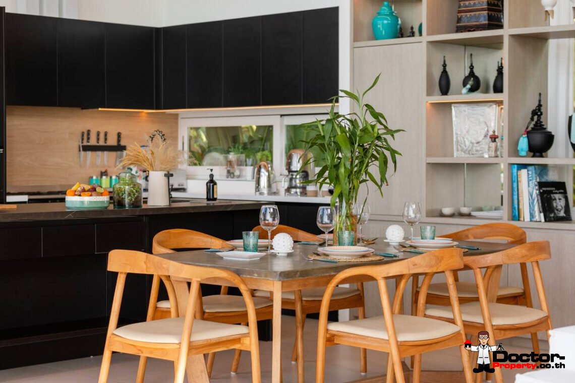 Luxury Tropical 4 Bedroom Pool Villa with Stunning Sea View in Bang Por, Koh Samui – For Sale